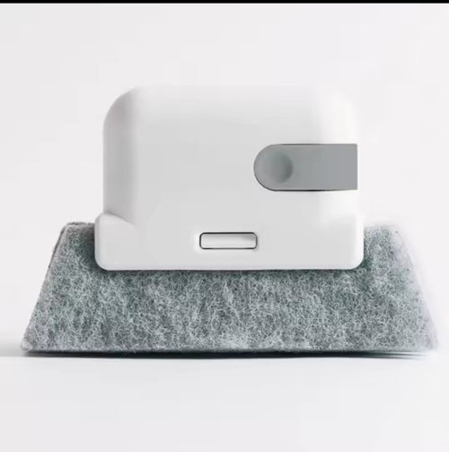 Multi-Gap Cleaning Brush – Windows, Keyboards & More